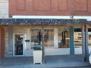 211 N Sturgeon St, Montgomery City, MO 63361
